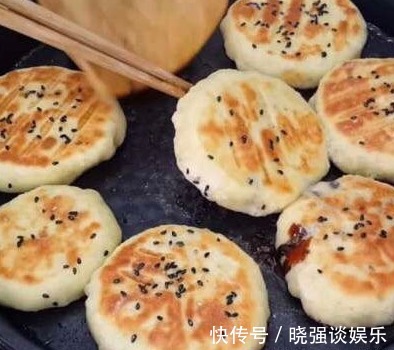 家人就爱吃丸子,喷香诱人,比南瓜丸子还好吃,咬一口满嘴香