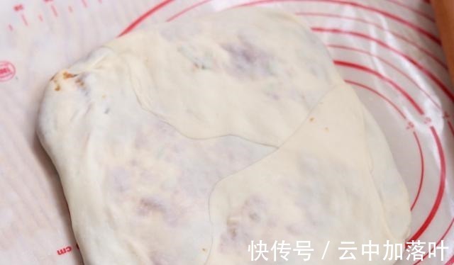 自制千层猪肉饼，好吃不腻，外皮酥脆，馅料鲜香，真解馋！