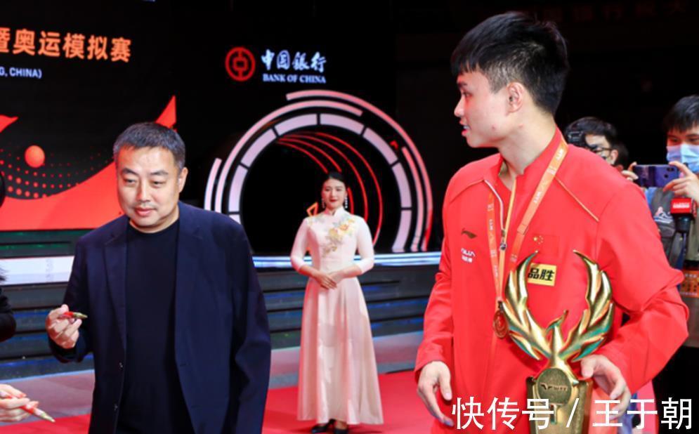 马琳|国乒陪练难翻身，浅谈周启豪“内战内行，外战外行”的技术原因！