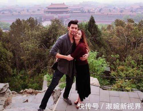 张博|第一车模翟凌复出!脸上满满精华液如少女般,男篮男友成霸道总裁