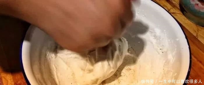 好吃又简单的糯米糍,只需4步就成功!