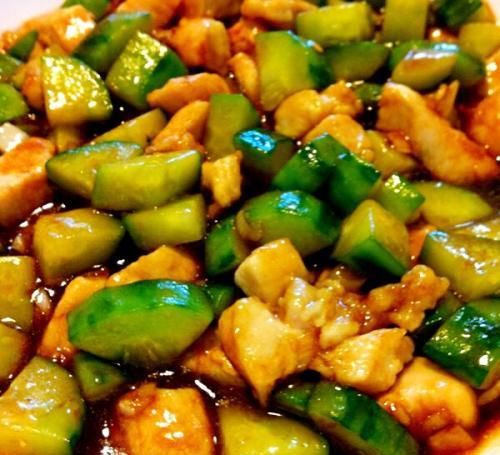 夏季蔬菜黃瓜特別受歡迎，黃瓜的7大功效你要了解，建議收藏