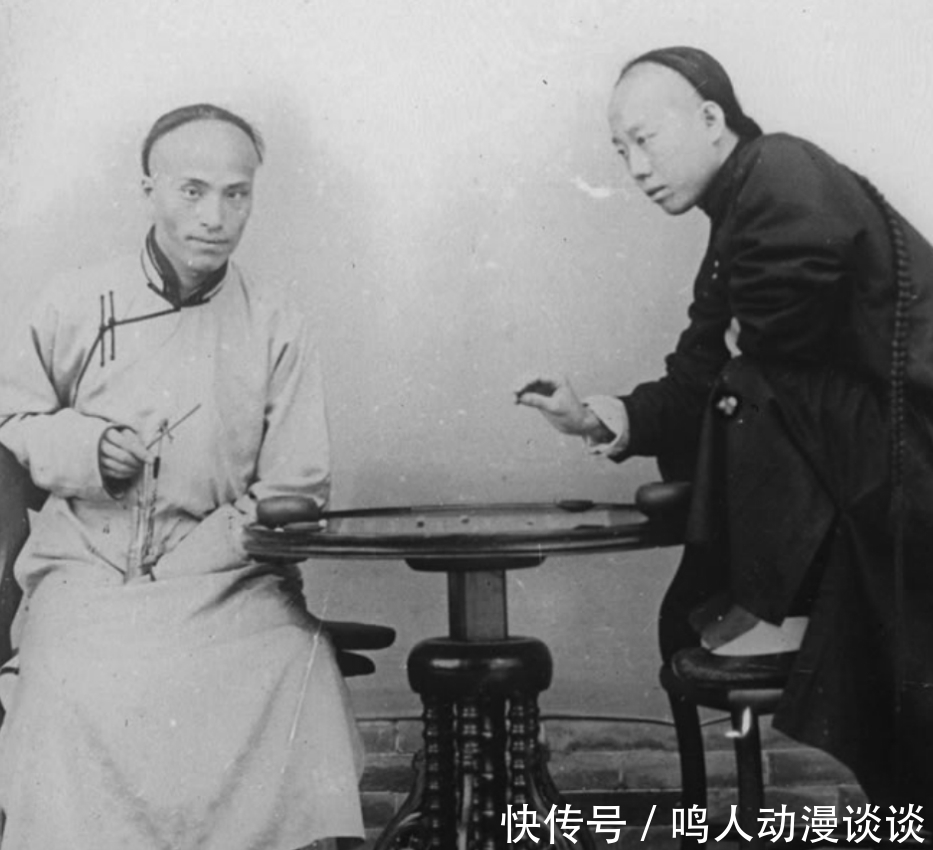 惊艳|晚清老照片:美丽惊艳的八旗贵妇,神情哀伤的青楼女子!