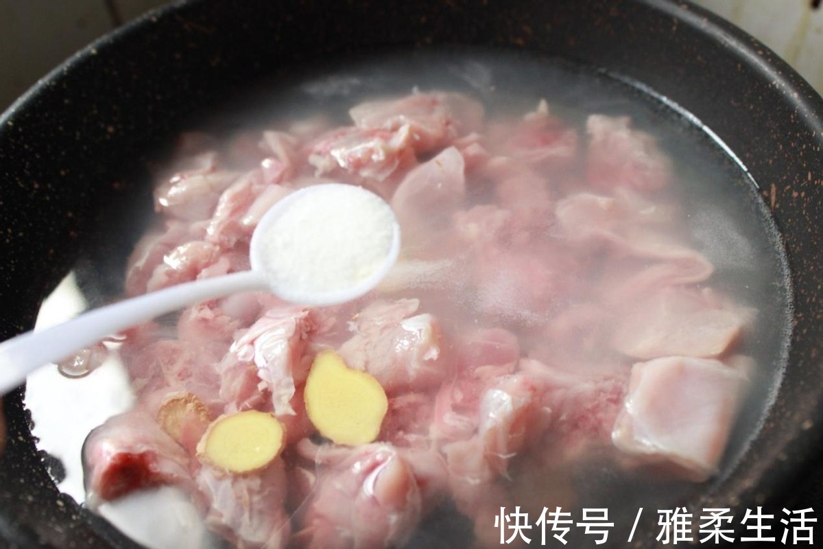 洋葱|非常适合夏天的一道开胃菜，味道酸辣，十分下饭