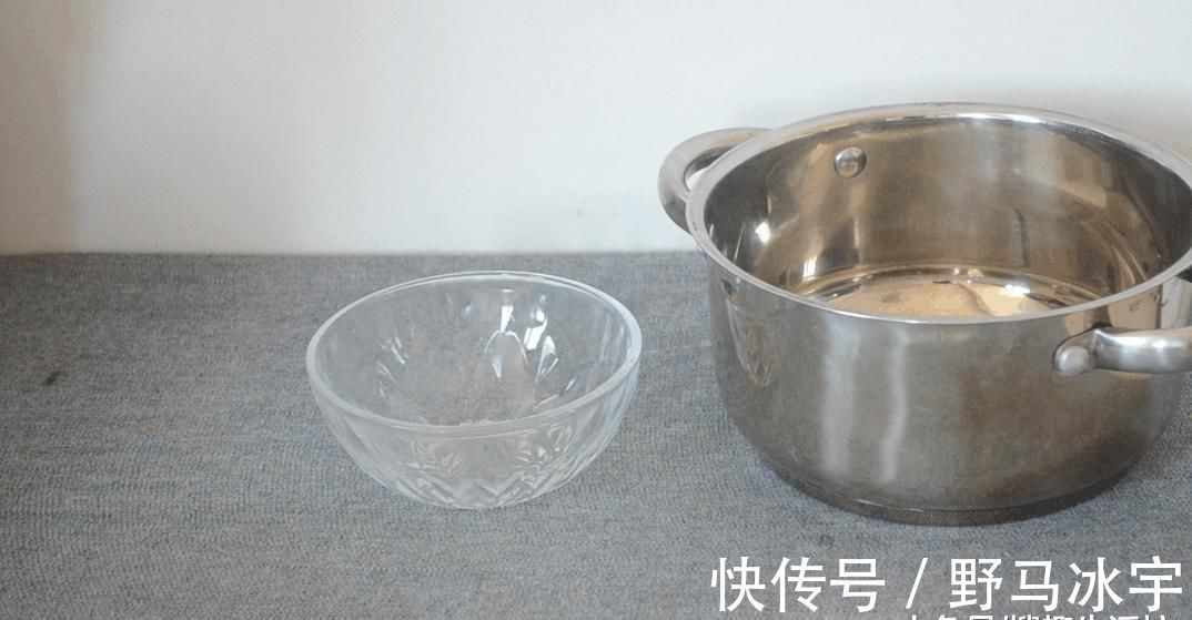 小窍门|不锈钢锅发黄了, 只需一张纸, 教你轻松巧洗白, 家家户户都用得到