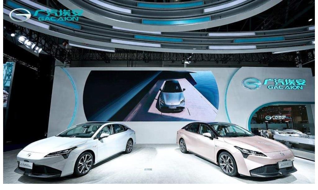 脫口秀大會(huì)|一場(chǎng)集“高顏”與“爆梗”于一體的跨界脫口秀，值得一看