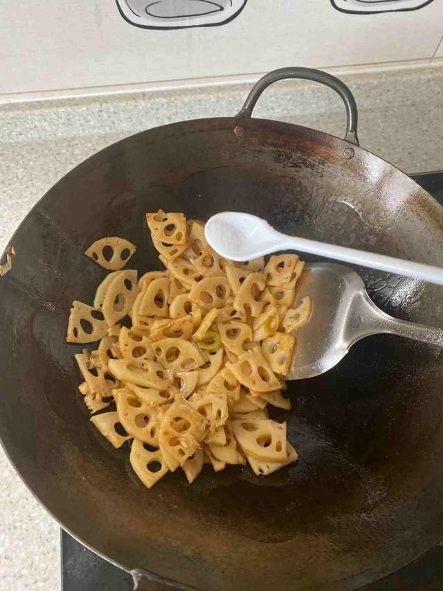 端午前最该吃它,是“穷人的阿胶”,3元钱1斤,女人常吃腰不疼