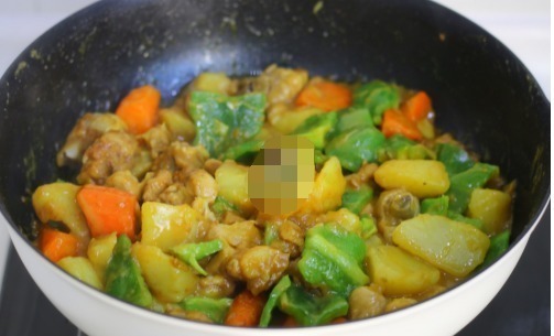 这道菜孩子们都爱吃,跟米饭是绝配,好吃易做,冬天吃最好