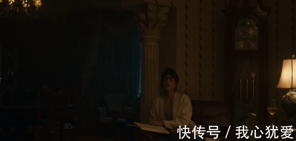 奥古斯特|牛X的地产经纪,专卖鬼屋,这或许是今年最好看的恐怖片