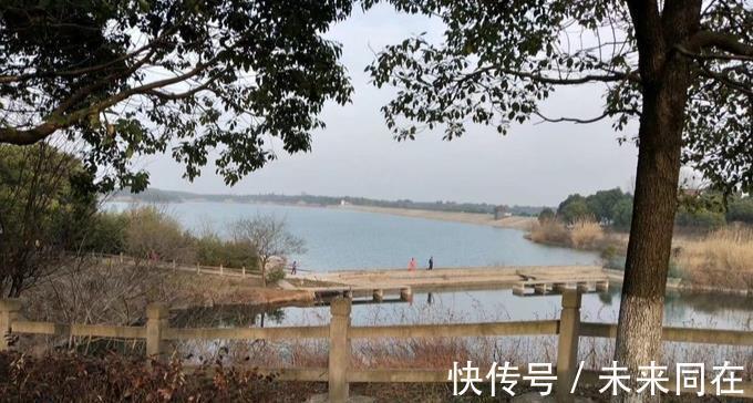 大脚丫|北京还藏了座超有趣的山，“碧霞元君祠”就在这里，亮点竟是山名