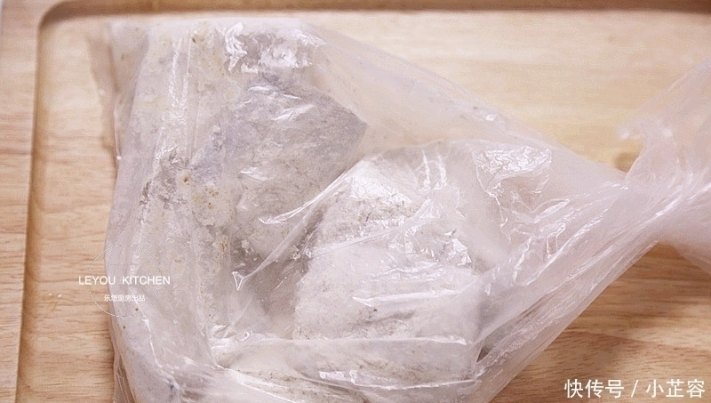 外酥|煎带鱼的一些小妙招，做着更简单，外酥里嫩，香味可以飘到隔壁