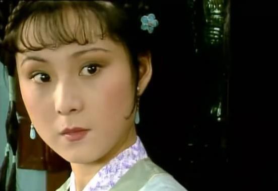 贾政|晴雯会是第二个赵姨娘吗?不,她比赵姨娘聪明,也比赵姨娘张狂