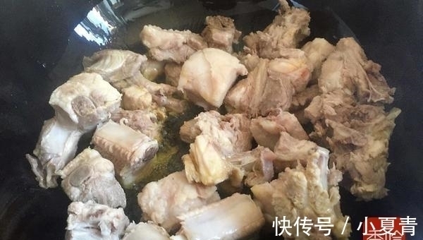 发酵|天一热, 全家就都馋这道菜, 做好后连饭都省了, 一大锅吃的特干净