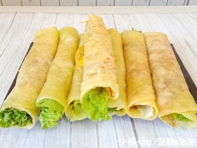 早餐饼|早起半小时给家人做盘早餐饼，做法简单，外酥里嫩口感劲道