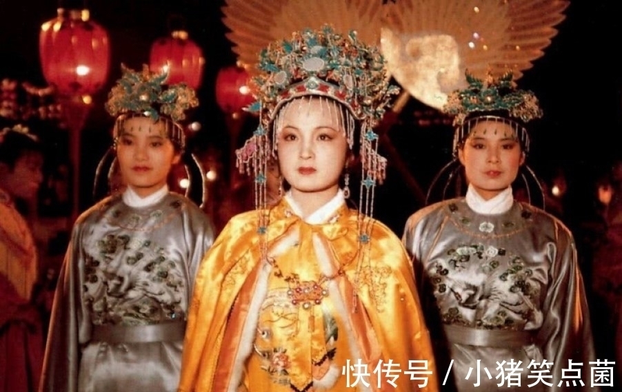 爱情故事&身怀皇帝骨肉,却在监禁中被人用弓绞杀?贾元春死时究竟有多惨?