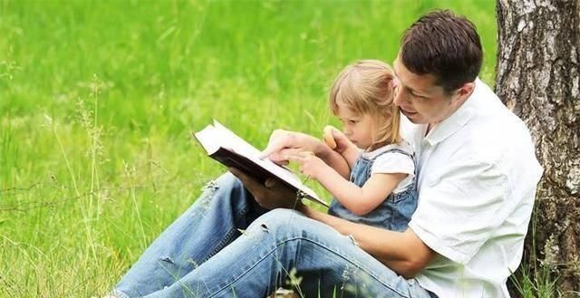 家长们|家长在这4件事上没必要“节俭”,你越舍得孩子越优秀,别不信