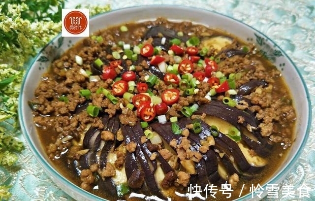 茄子|茄子最简单的做法,不炸不炒,儿子吃了2碗饭还要吃,实在太下饭