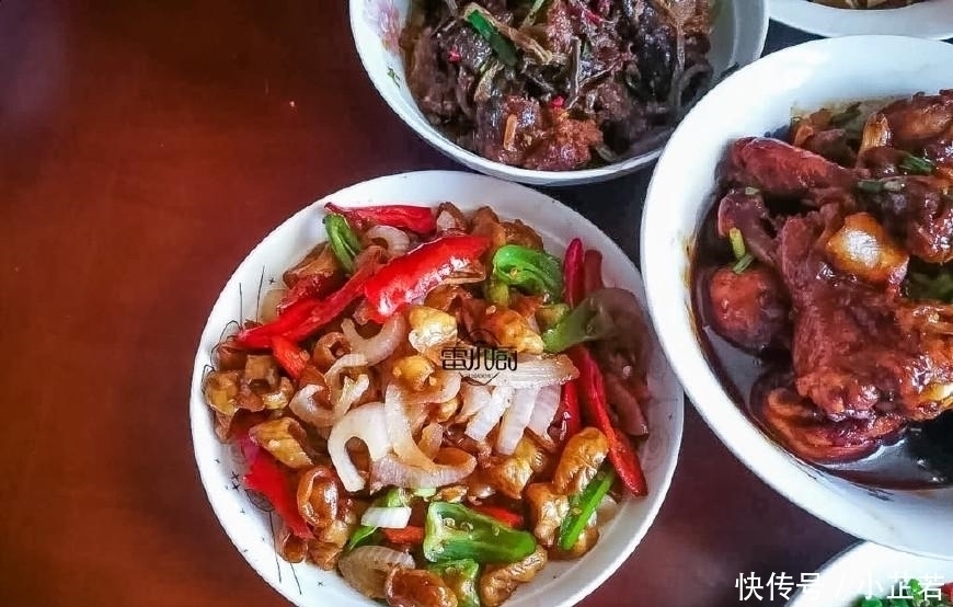 佩奇|孩子过生日,在家做了几道菜,不铺张不浪费,大家吃得好开心