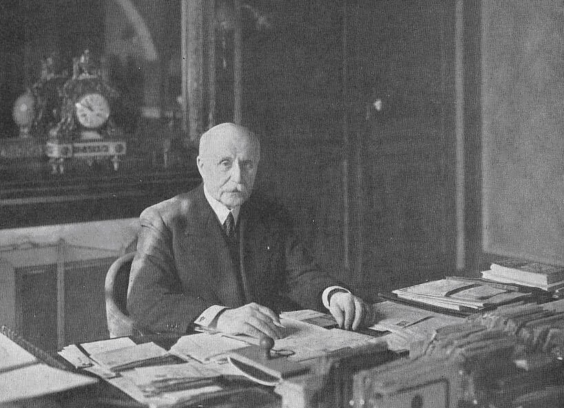 抵抗|二战法国为什么战斗力如此弱,仅抵抗了四十多天就向德国投降