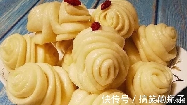 枸杞子|早餐不吃馒头，教你如此做花卷，不用时间发面，松软香甜，真好吃