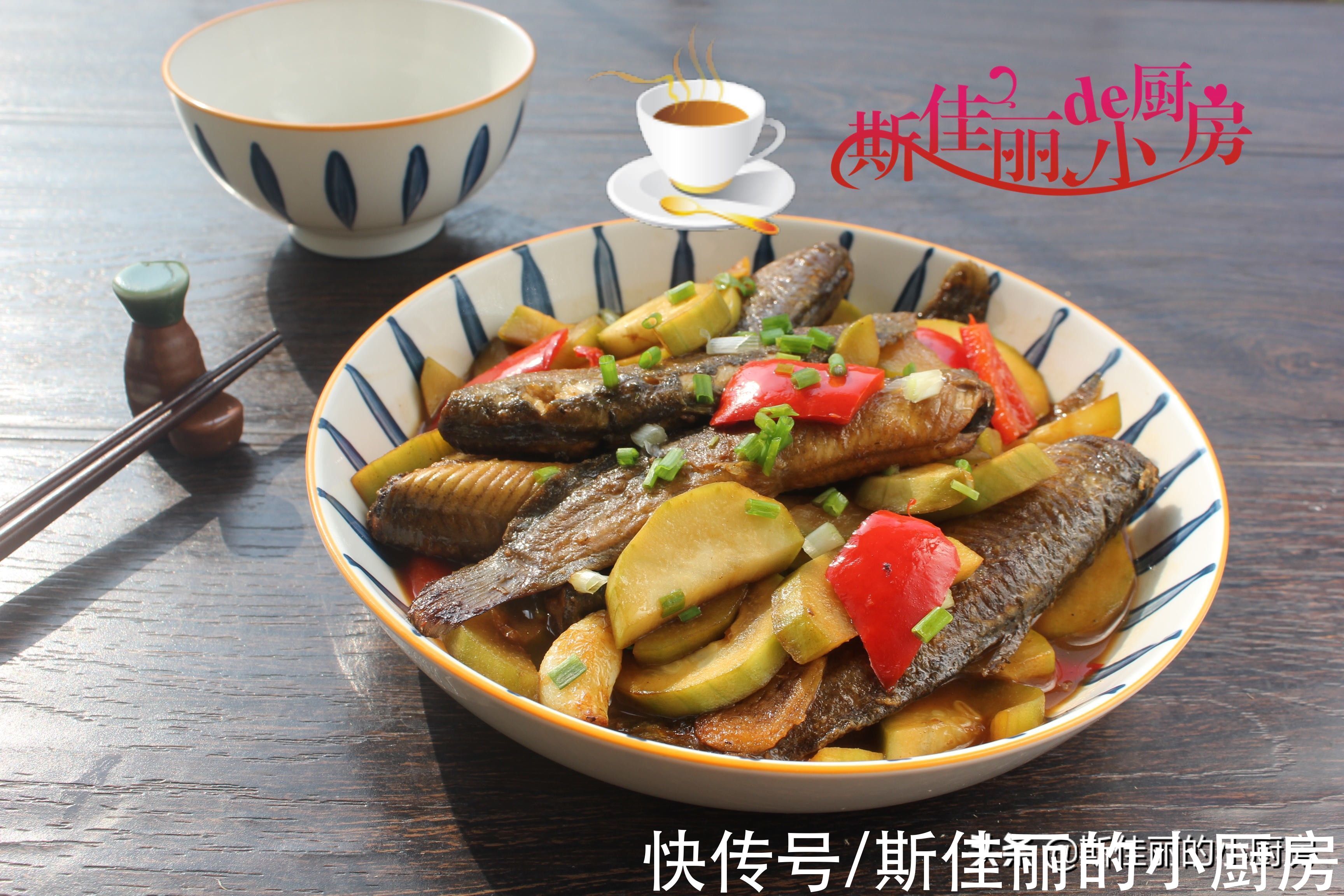 泥鳅|秋天吃牛羊肉不如吃它，13元1斤炖上一锅滋补润燥又解馋，太香了