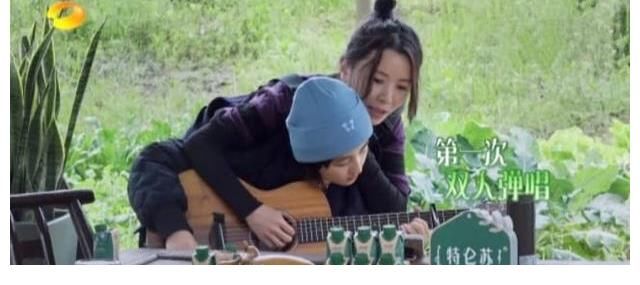 张子枫|金婧刘胜瑛有多尬?张子枫的表情说明了一切,简直是大型社死现场