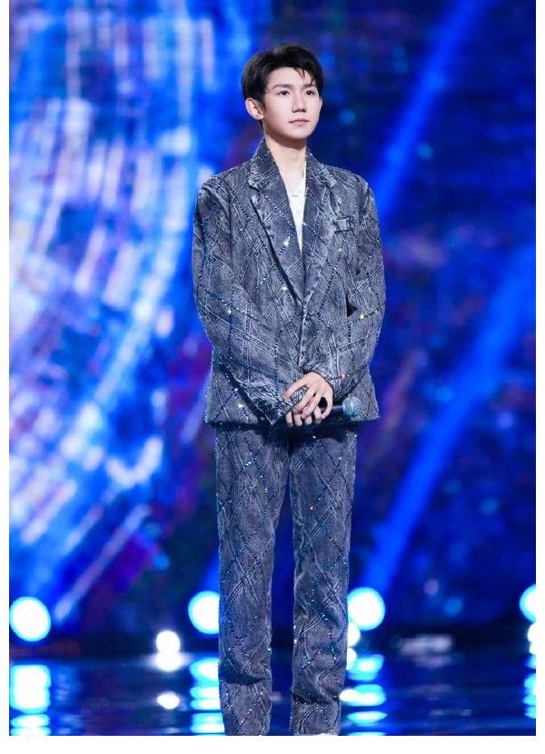 跨年晚会哪家强？新模式掌握流量密码？