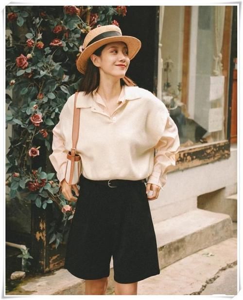 学习春季的高级叠穿法，一件马甲就够了，百搭实用