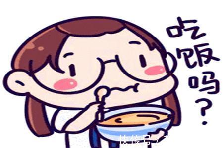 |幽默笑话:冒充女同事男友回家见父母,饭吃到一半就被她小姑揭穿