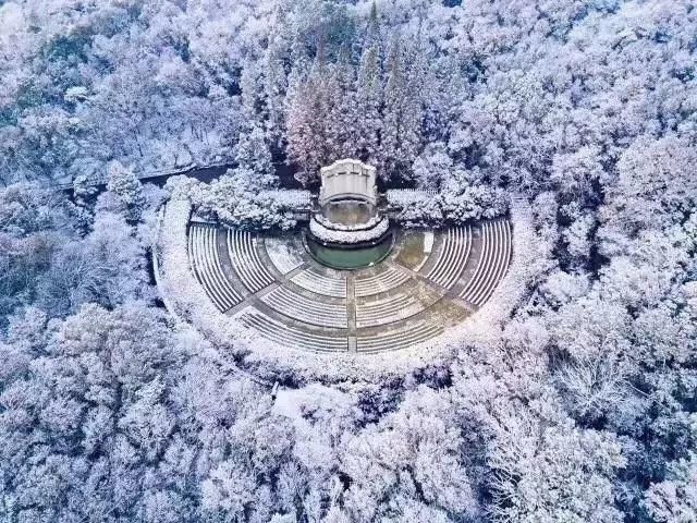 一场薄雪，勾勒出古风古韵大美中国