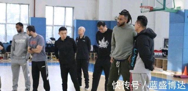 吴昌泽|杨鸣计划彻底打乱！阵容磨合遇难题，揭幕战首钢或坐收渔利！