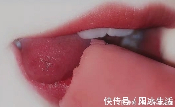 来袭|“原相机+嘴巴”来袭!咬链子可以,唇刷可以,看到刀片:厉害了