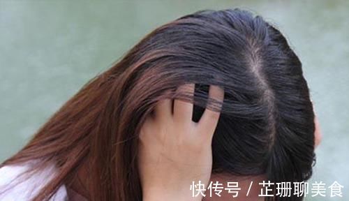 头发|头皮上抠出很多“白泥”,只是头皮屑,还是螨虫在头上扎窝了