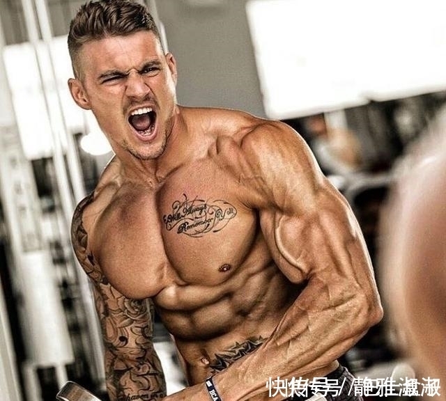 臂围|如何把自己手臂训练得更粗？4个训练技巧，让手臂得到全面充血