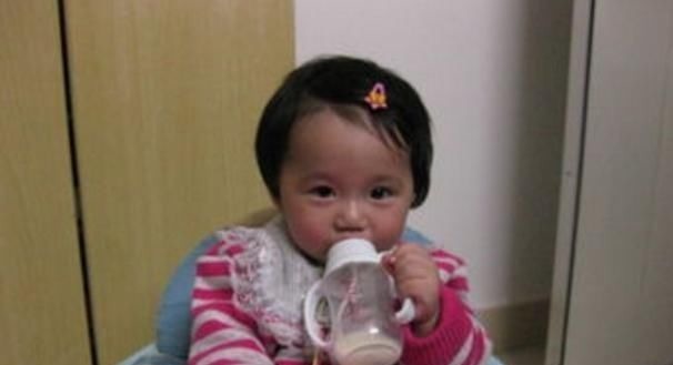 带娃|儿科医生家长的3种睡前带娃习惯,让娃将来难长个,别不在意