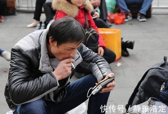 脖子处|为什么现在很多人会患上颈椎病？罪魁祸首在这里，这个锅背定了