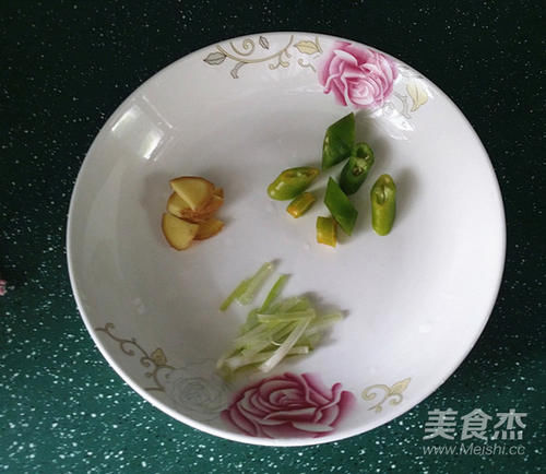  安然|它是“天然安眠药”，晚餐吃一点，养血安神，安然入睡到天亮！