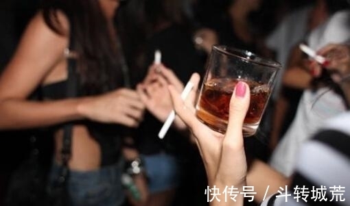 浓咖啡|为什么慢性胃炎总是不好？是因为缺少什么营养吗？应该怎么食补？