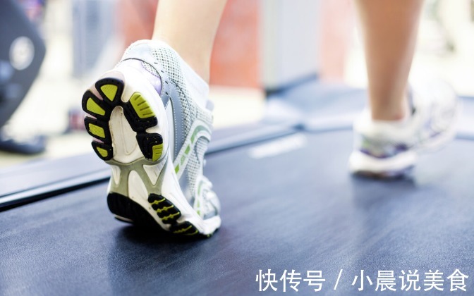 肌肉|脂肪最怕的1项运动,每天动一动,“赶走”脂肪,对身材好又减肥