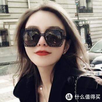 适合的才是最好的！根据脸型选墨镜，方法请收藏！