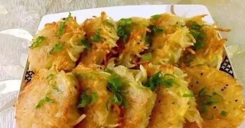 剩米饭别做蛋炒饭了，教你一个新做法，5分钟出锅，全家抢着吃！