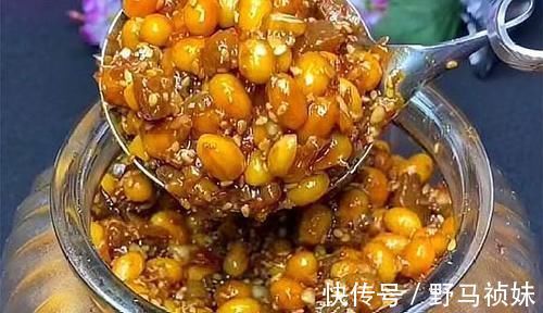 浸泡|黄豆要提前给它浸泡一夜,不腌不焖,切碎一炒,随吃随取也是很方便,特方便
