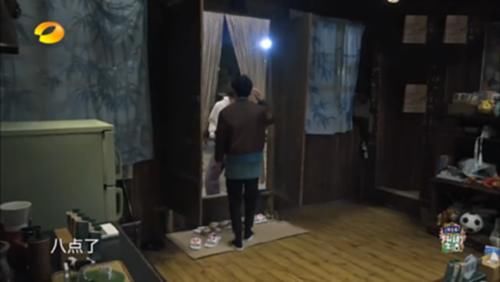 黄磊|《向往的生活》黄磊饭里有黑脸，陈赫和李诞一塌糊涂