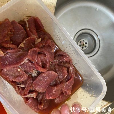 吃货福利~川香麻辣水煮牛肉的美味秘籍