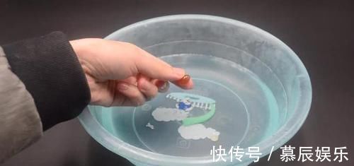 洗脸|牙膏加维生素E洗脸,解决了很多男人女人的困扰,看完涨知识了