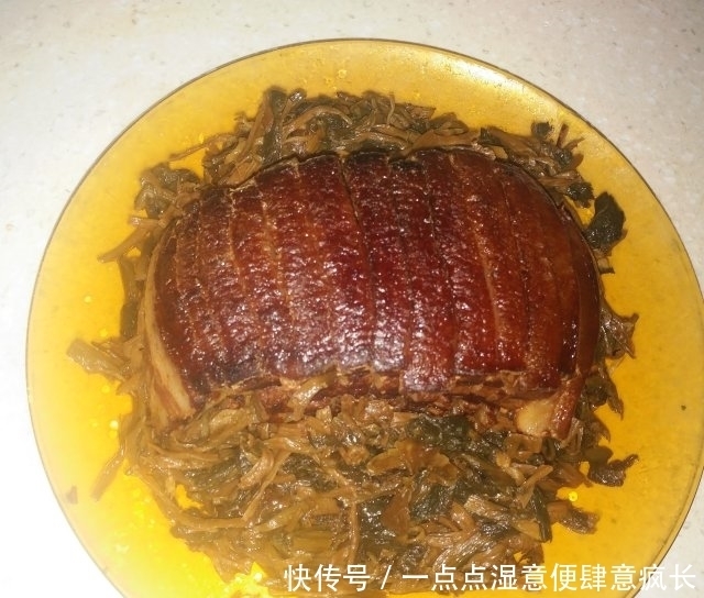 梅菜扣肉,香而不腻,解馋下饭