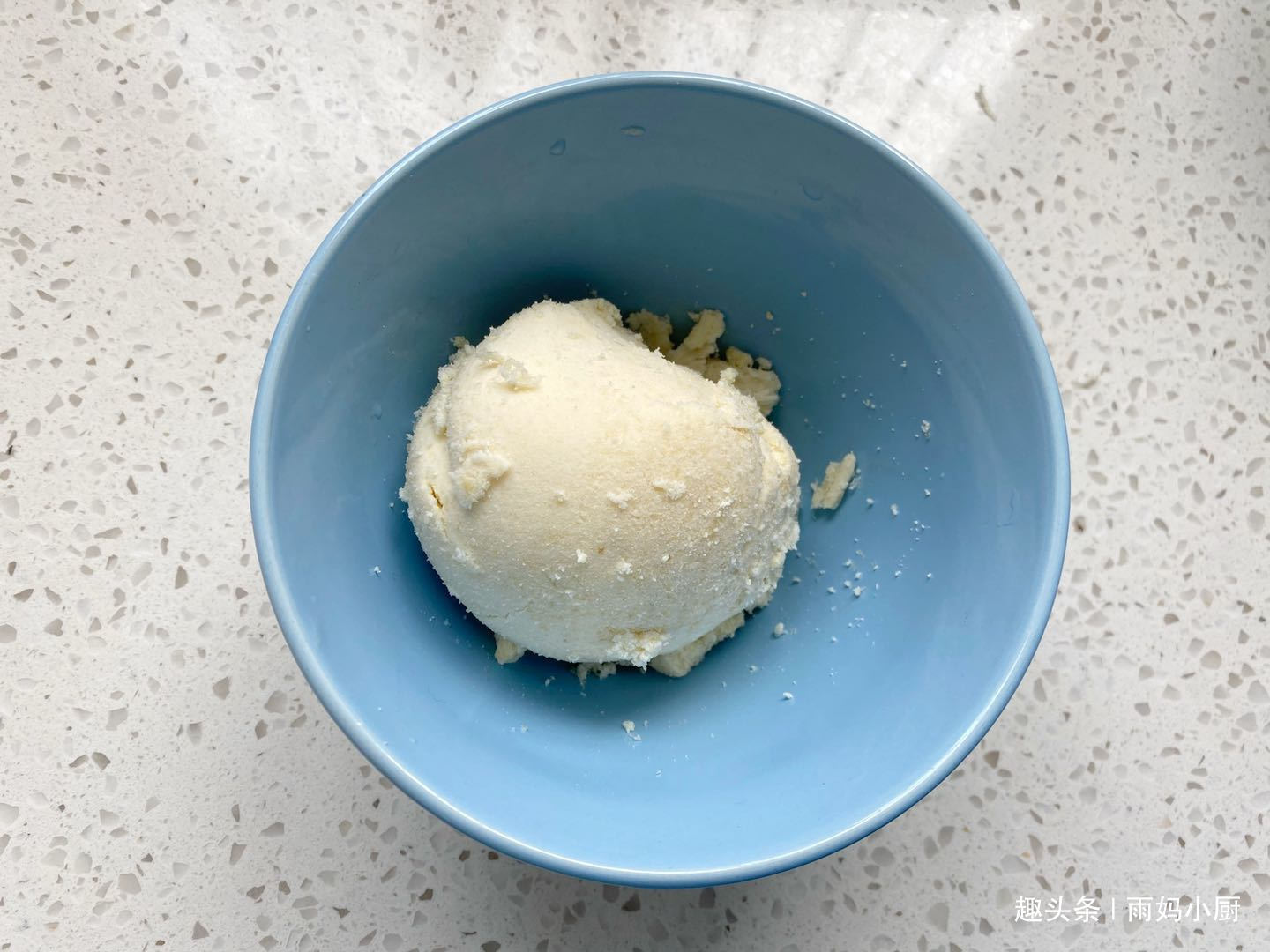 想吃豆花在家做，做法简单又卫生，半小时做一锅，成本不足两块钱