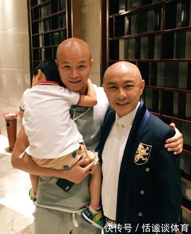 与孟非对打,吻谢娜,骂金星,吼宁静的乐嘉,终于把自己作没了