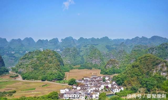 峰林|贵州的这个景区，峰林成片，田园风光，风景可媲美桂林