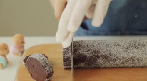  巧克力黄油酥饼，甘纳许细化细腻，配上黄油酥饼香甜入味